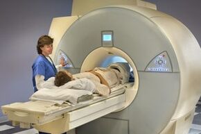 MRI sebagai cara untuk mendiagnosis osteochondrosis lumbal