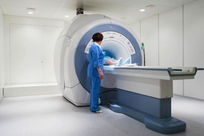 Diagnosis MRI dari osteochondrosis toraks